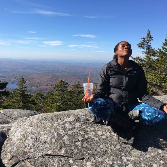 Meet your Posher, Akayla - Picture 1 of 1